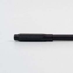 GUARDAPUNTAS PALOMINO BLACKWING NEGRO